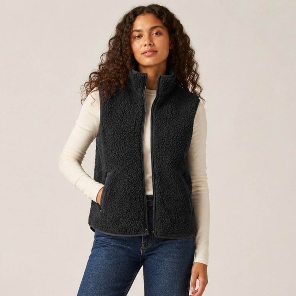 Old Navy Sherpa Black Teddy Fleece Vest Sz L NWT